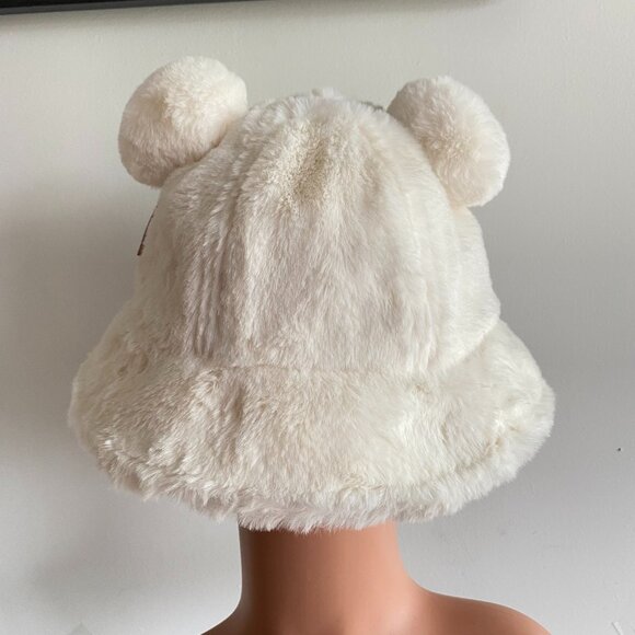 Disney Winnie The Pooh Faux Fur Adjustable Bucket Hat - Picture 3 of 9